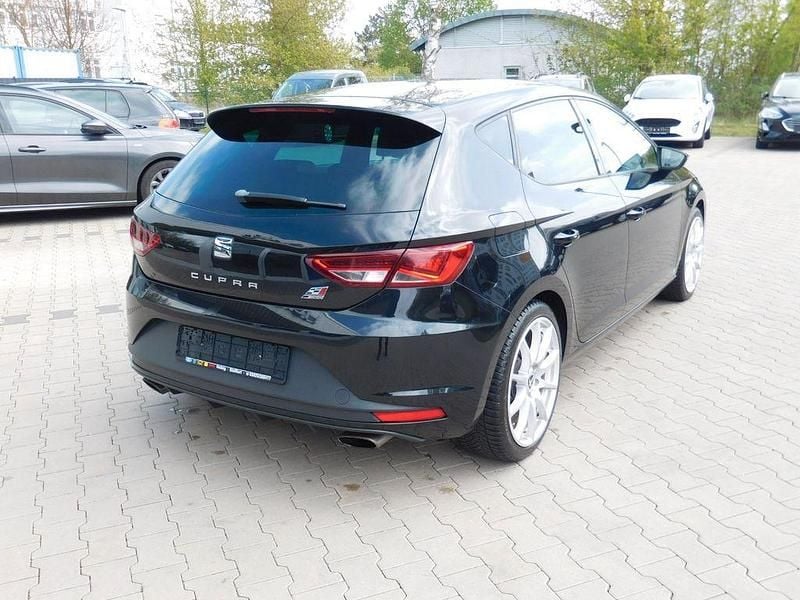 Second-hand Seat Leon CUPRA 280 CP (205 kW) 2014 Negru Berlinǎ