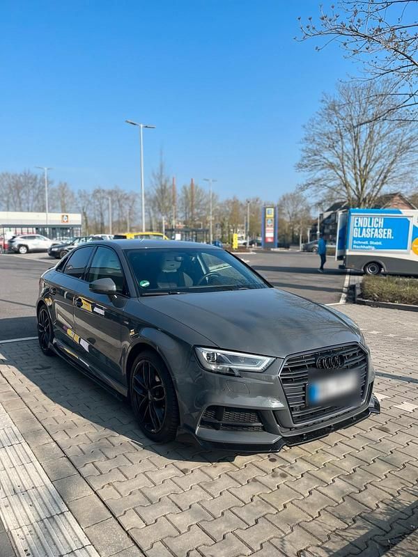 Gebraucht Audi A3 S-Line 150 PS (110 kW) 2017 Grau Limousine