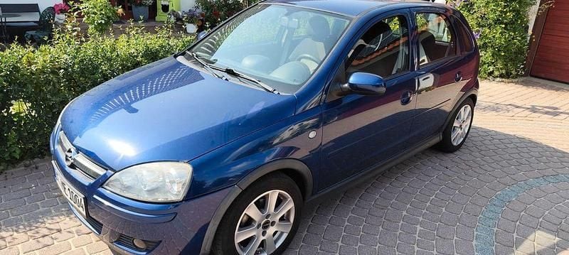 Blau Gebraucht 2006 Opel Corsa Cosmo Limousine | 1.050 € (Superpreis) - Bild 1/2