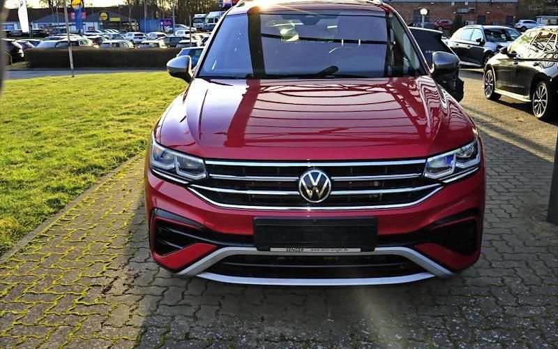 Gebraucht VW Tayron Elegance 200 PS (147 kW) 2021 Rot SUV