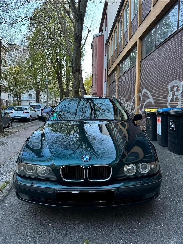 Gebraucht BMW 540 286 PS (210 kW) 1998 Grün Limousine