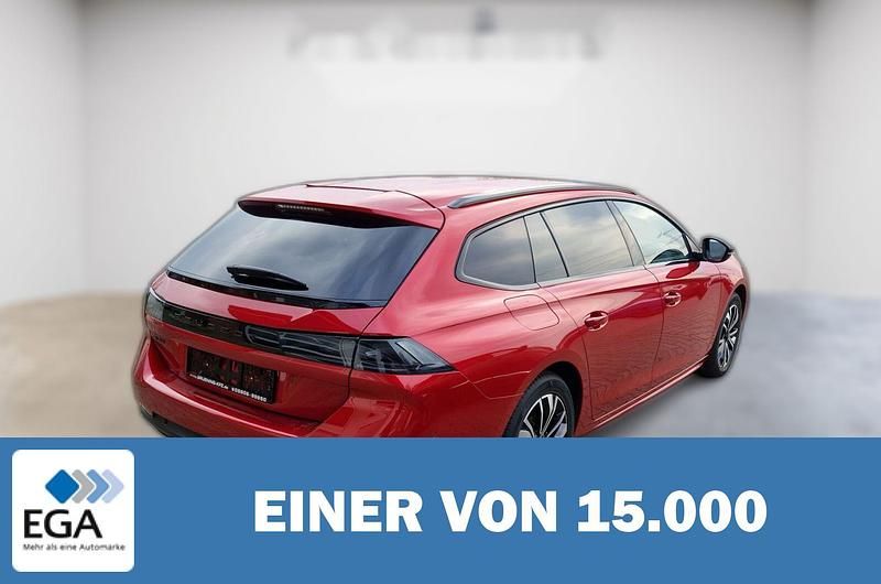 Rot metallic Gebraucht 2024 Peugeot 508 Allure | 21.950 € (Fairer Preis) - Bild 1/4