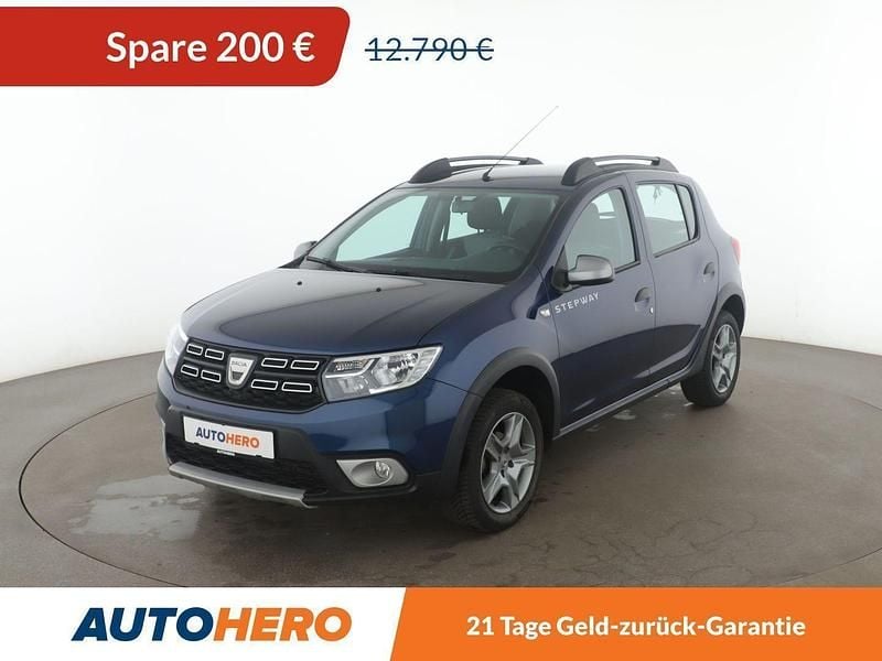 Blau Gebraucht 2019 Dacia Sandero Prestige Kleinwagen | 12.590 € (Etwas zu teuer) - Bild 1/3