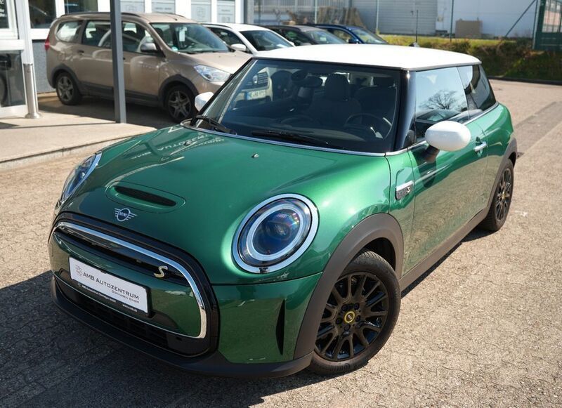 Grün Gebraucht 2022 Mini Cooper SE Kleinwagen | 17.099 € (Guter Preis) - Bild 1/4