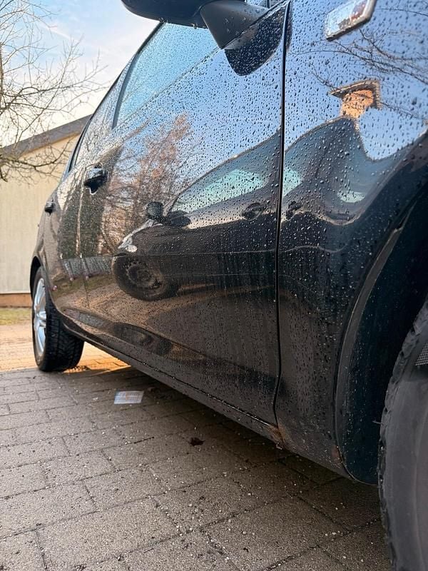 Gebraucht Opel Corsa 90 PS (66 kW) 2009 Schwarz Kleinwagen