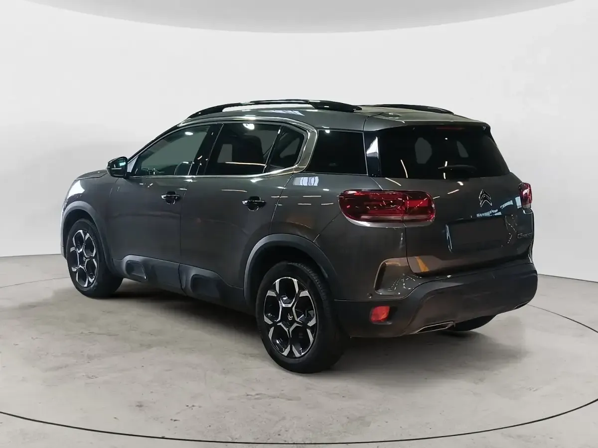 Gebraucht Citroën C5 Aircross 136 PS (100 kW) 2025 Grau (gris platinium) SUV