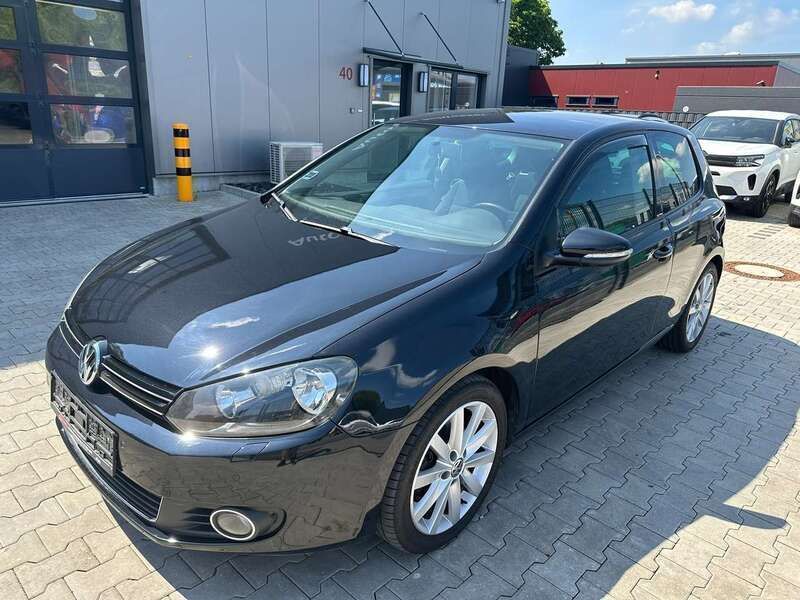Deep black perleffekt Gebraucht 2009 VW Golf VI Highline Kleinwagen | 3.899 € (Guter Preis) - Bild 1/4