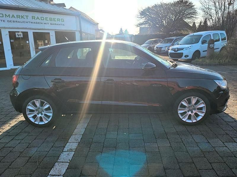 Gebraucht Audi A1 Sportback Ambiente 86 PS (63 kW) 2012 Schwarz Kleinwagen