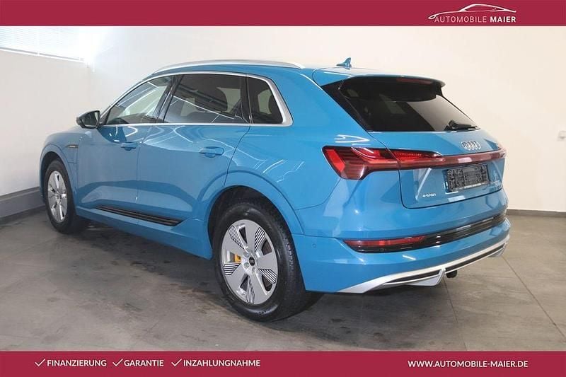 Gebraucht Audi e-tron S-Line 300 kW (408 PS) 2020 Antiguablau metallic SUV