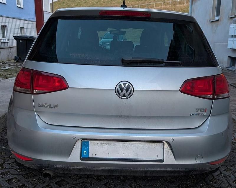 Gebraucht VW Golf VII Allstar 110 PS (80 kW) 2016 Silber Limousine