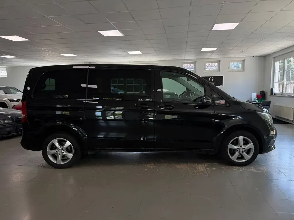 Gebraucht Mercedes V250 190 PS (139 kW) 2017 Schwarz Van / Kleinbus