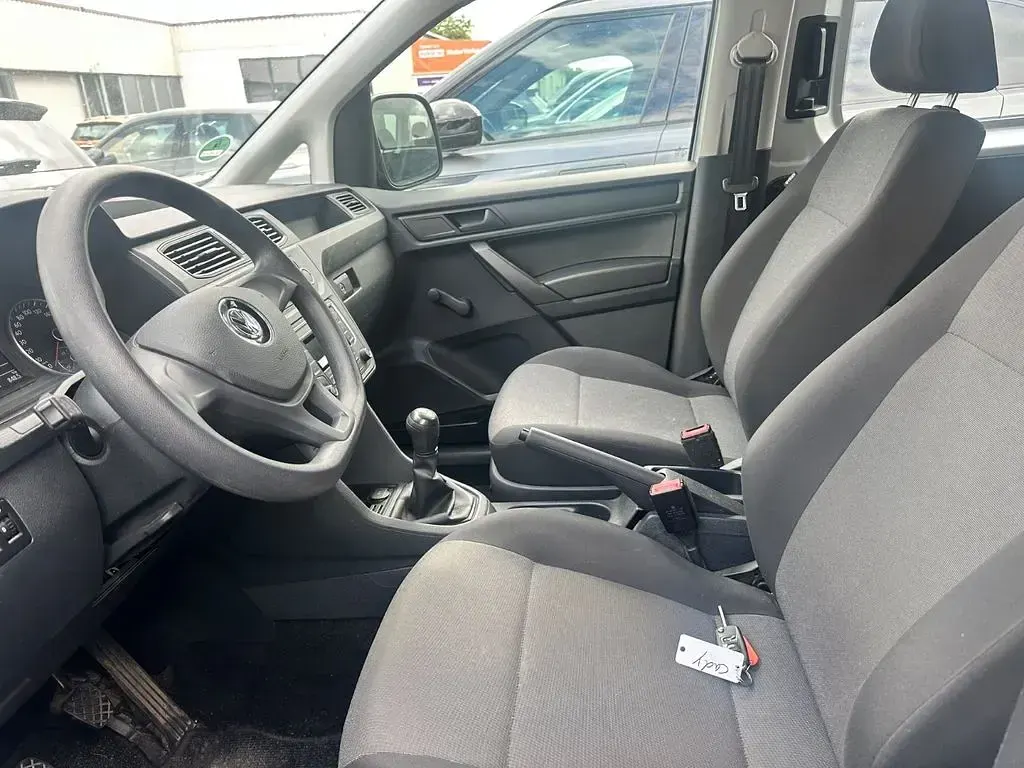 Gebraucht VW Caddy 75 PS (55 kW) 2017 Silber Van / Kleinbus