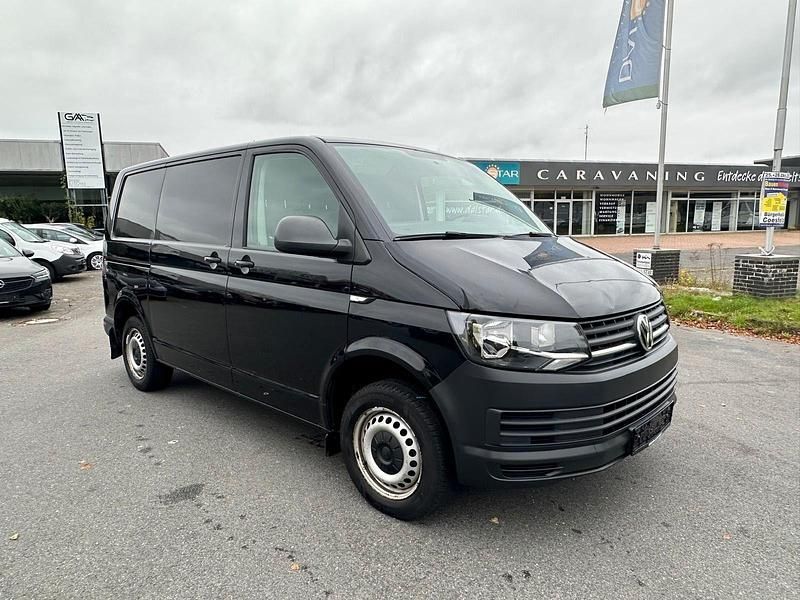 Gebraucht VW Transporter 150 PS (110 kW) 2018 Schwarz Van