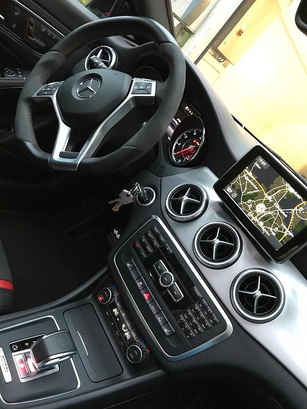 Gebraucht Mercedes CLA45 AMG AMG Edition 1 361 PS (265 kW) 2014 Weiß Limousine