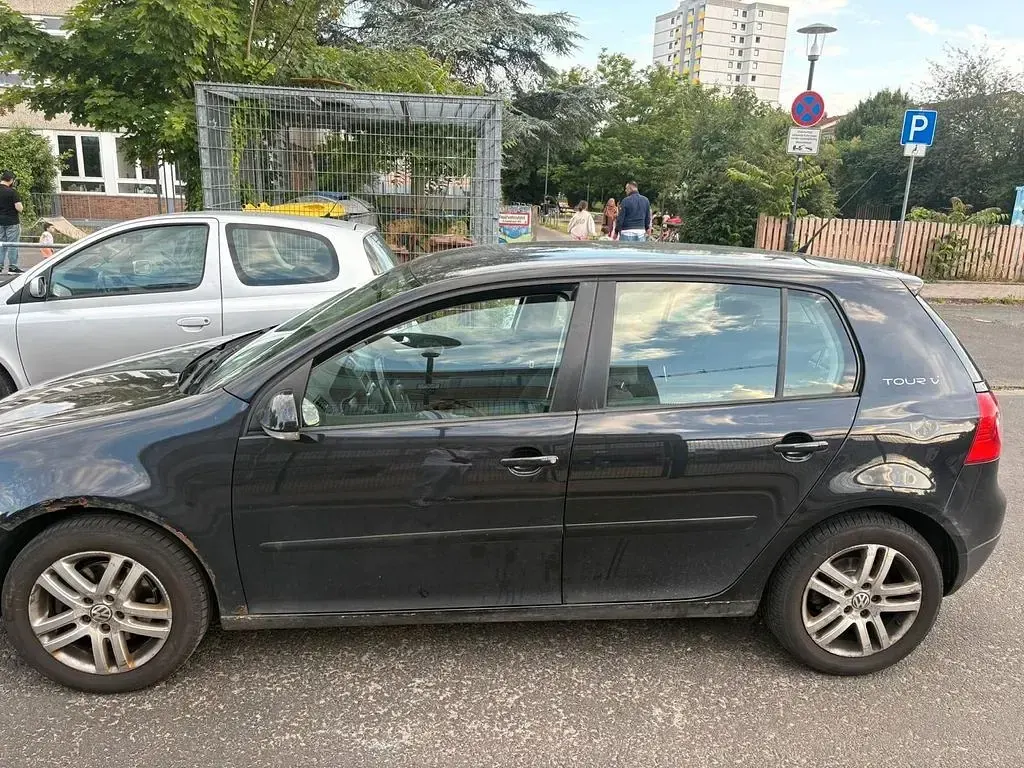 Gebraucht VW Golf V 75 PS (55 kW) 2007 Schwarz Limousine
