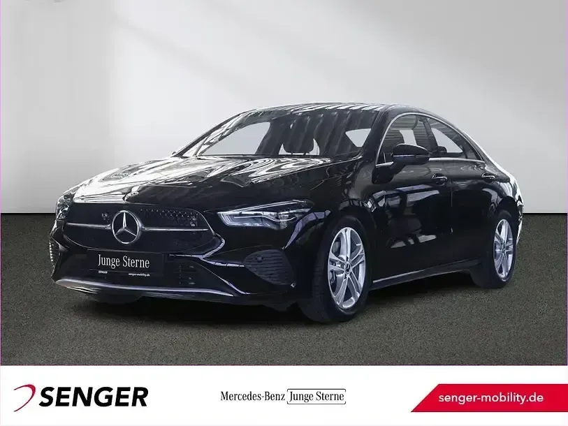 Begagnad Mercedes CLA200 163 HK (119 kW) 2024 Sedan