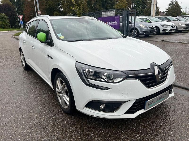 Weiß Gebraucht 2020 Renault Mégane IV Limousine | 6.500 € - Bild 1/4