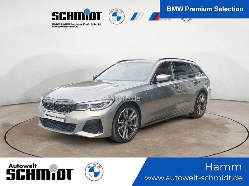 Grau Gebraucht 2022 BMW M340 M Sport Limousine | 46.586 € (Superpreis) - Bild 1/3