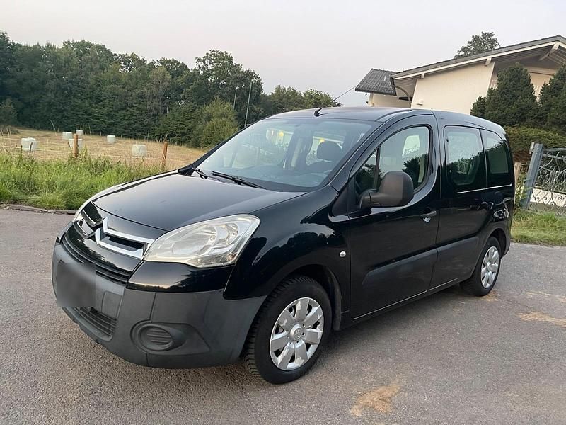 Schwarz Gebraucht 2010 Citroën Berlingo Van / Kleinbus | 2.490 € (Fairer Preis) - Bild 1/4