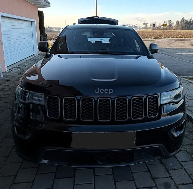 Gebraucht Jeep Grand Cherokee Trailhawk 250 PS (183 kW) 2020 Schwarz SUV