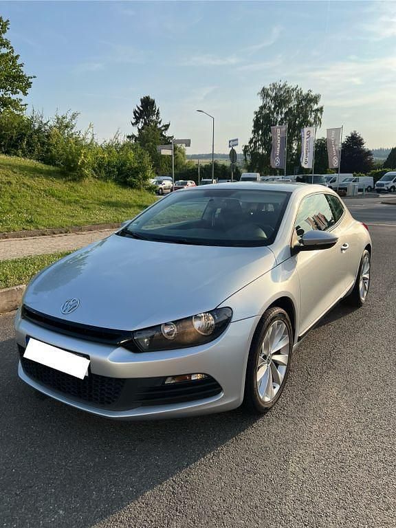 Silber Gebraucht 2010 VW Scirocco Coupé | 6.400 € (Fairer Preis) - Bild 1/4