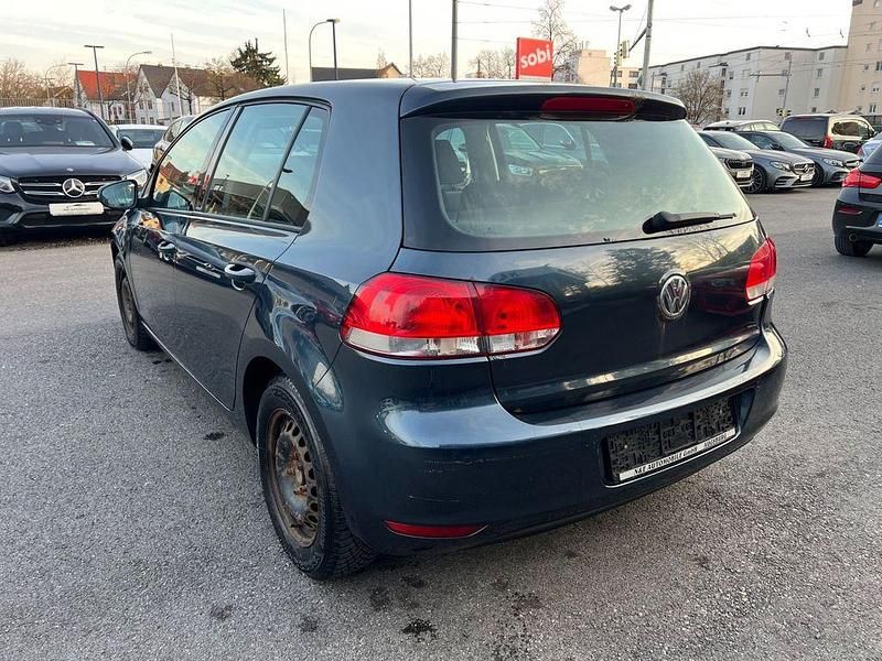 Gebraucht VW Golf VI Trendline 80 PS (58 kW) 2010 Blau Kleinwagen