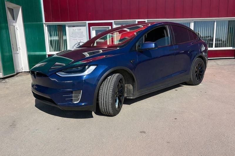 Second-hand Tesla Model X 244 kW (332 CP) 2018 Albastru SUV
