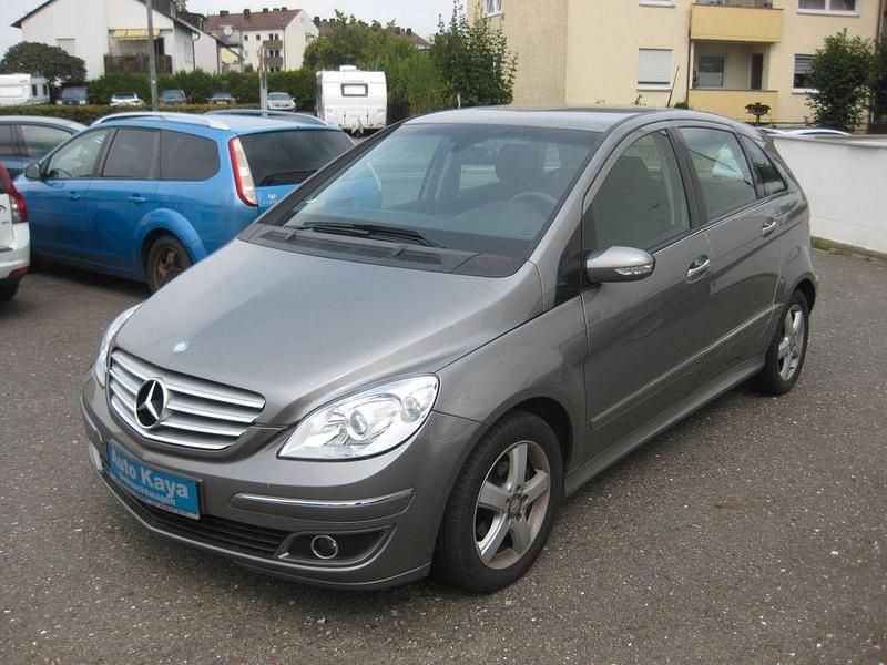 Grau Gebraucht 2007 Mercedes B170 Van / Kleinbus | 2.990 € (Guter Preis) - Bild 1/4