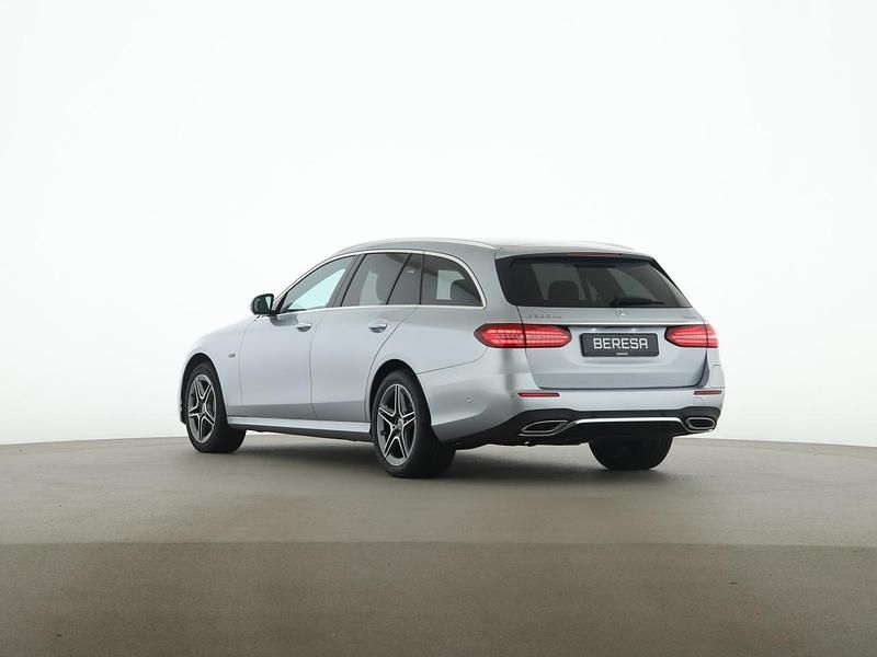 Gebraucht Mercedes E300 AMG 306 PS (225 kW) 2020 Silber Kombi