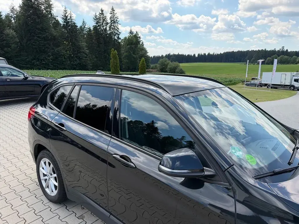 Gebraucht BMW X1 Advantage 150 PS (110 kW) 2019 Schwarz SUV