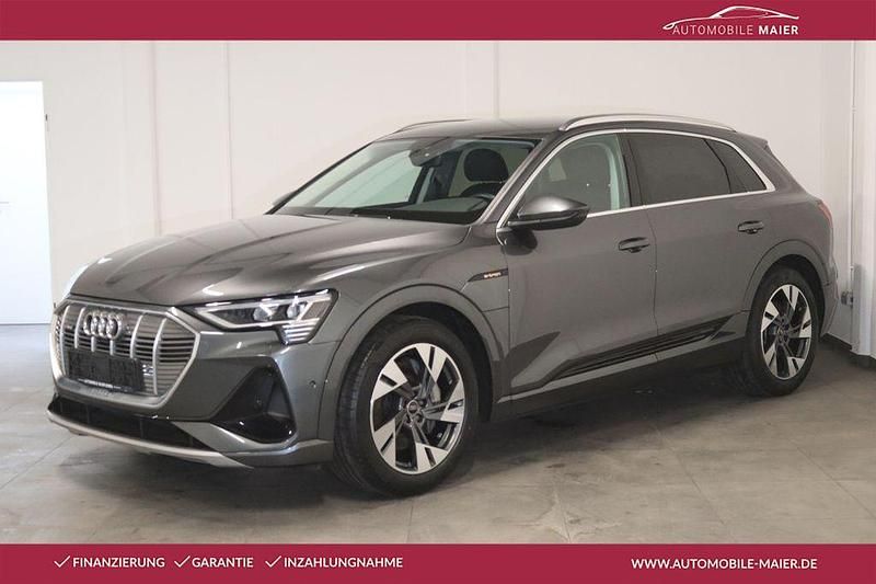 Gebraucht Audi e-tron S-Line 230 kW (313 PS) 2022 Daytonagrau perleffekt SUV