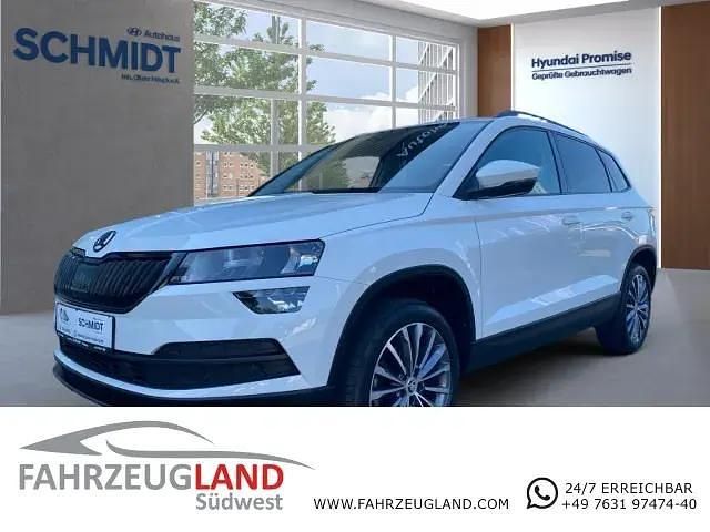 Weiss Gebraucht 2019 Skoda Karoq Style SUV | 19.980 € (Fairer Preis) - Bild 1/4