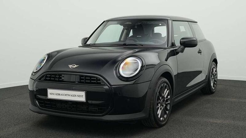Gebraucht Mini Cooper Classic 156 PS (114 kW) 2024 Schwarz Kleinwagen