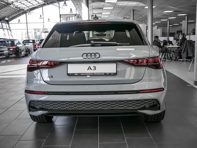Gebraucht Audi A3 Advanced Plus 150 PS (110 kW) 2025 Pfeilgrau perleffekt Limousine