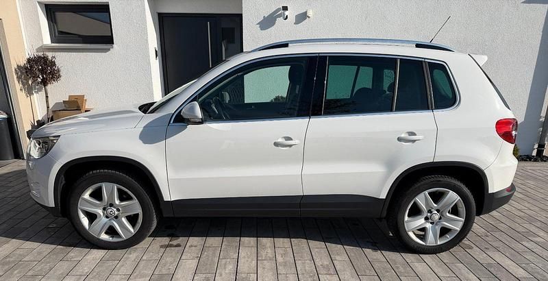 Gebraucht VW Tiguan 140 PS (102 kW) 2011 Weiß SUV