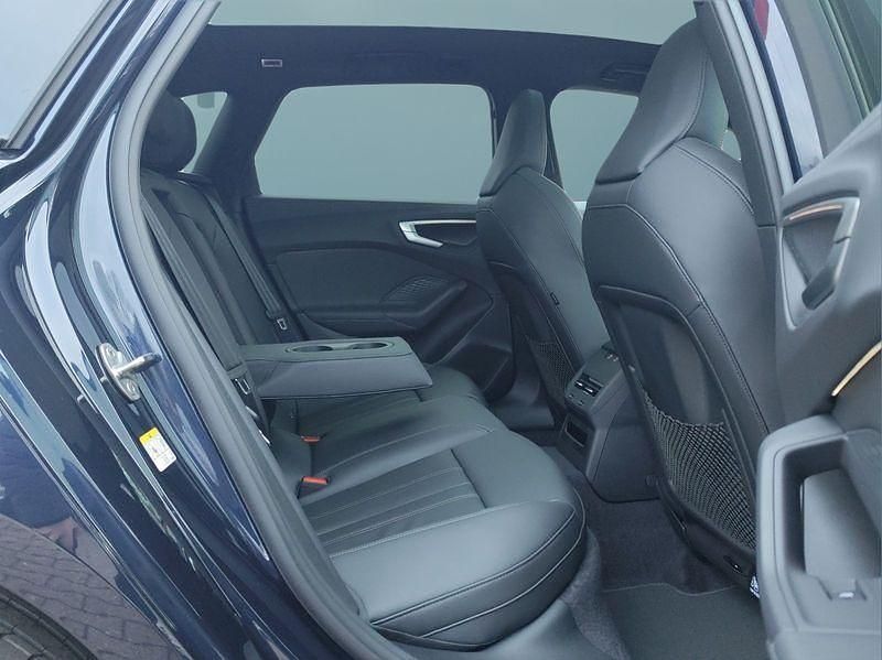 Neu Audi A5 S-Line 204 PS (150 kW) 2025 Blau Kombi