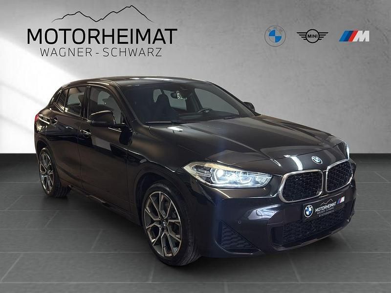 Gebraucht BMW X2 Performance 190 PS (139 kW) 2022 Saphirschwarz metallic SUV