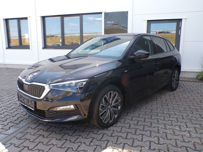 Schwarz Gebraucht 2022 Skoda Scala Tour Kleinwagen | 18.790 € (Fairer Preis) - Bild 1/4