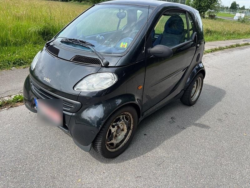 Schwarz Gebraucht 1999 Smart ForTwo Coupé Kleinwagen | 890 € (Fairer Preis) - Bild 1/4