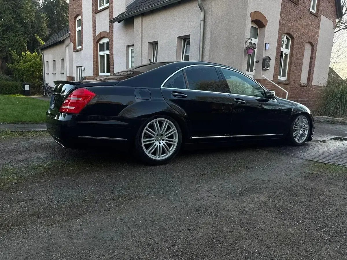 Gebraucht Mercedes S350 272 PS (200 kW) 2008 Schwarz Limousine