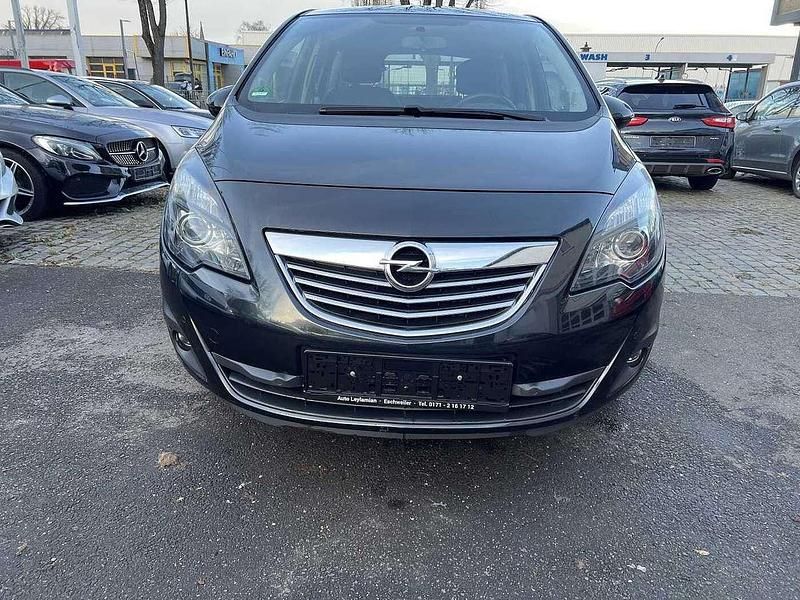 Gebraucht Opel Meriva Edition 140 PS (102 kW) 2012 Schwarz Van / Kleinbus