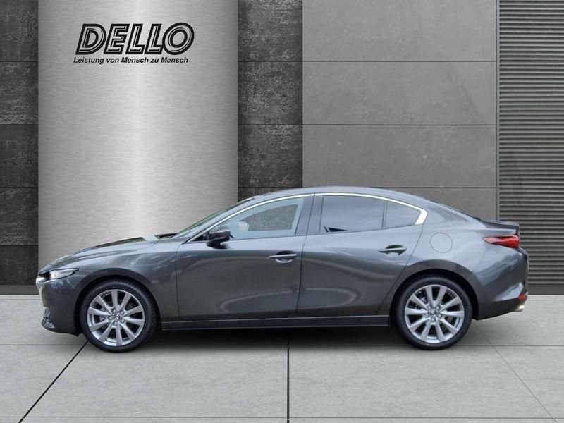 Neu Mazda 3 Center-Line 140 PS (102 kW) 2025 Machine grey Limousine