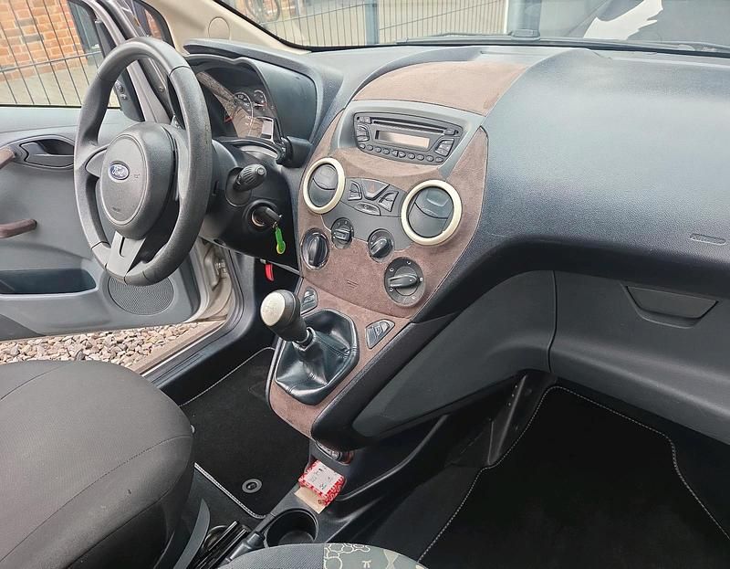 Second-hand Ford Ka 69 CP (50 kW) 2012 Argintiu Hatchback