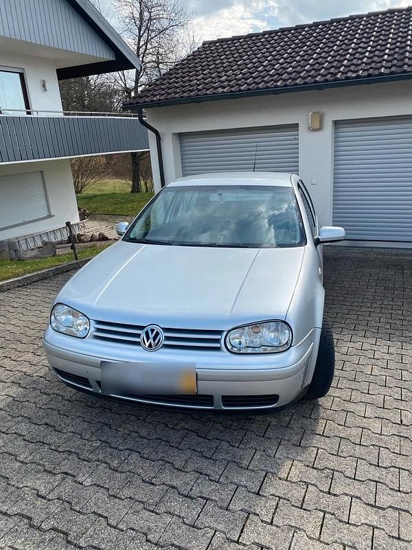 Gebraucht VW Golf 101 PS (74 kW) 2003 Grau Coupé