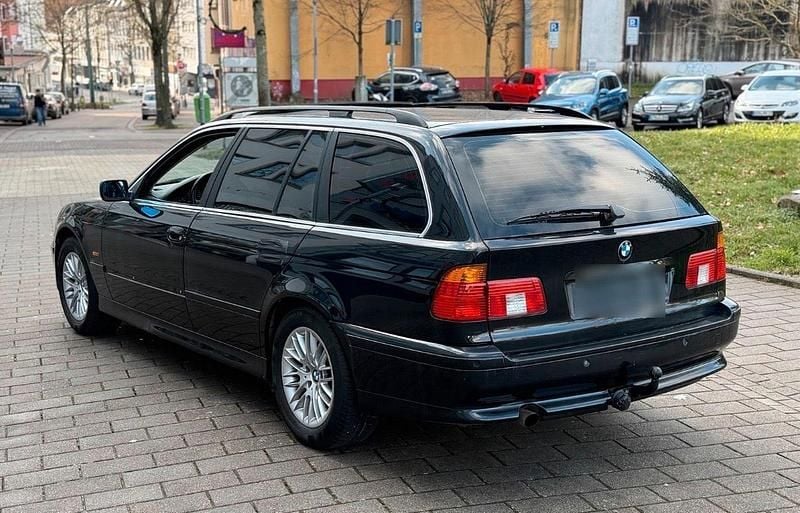 Gebraucht BMW 525 192 PS (141 kW) 2003 Schwarz Kombi