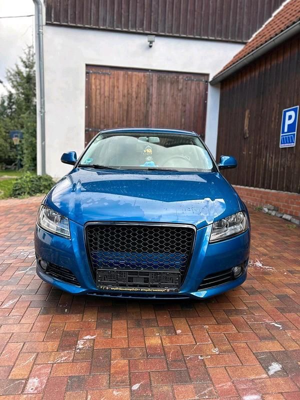 Usata Audi A3 160 CV (117 kW) 2009 Blu Utilitaria