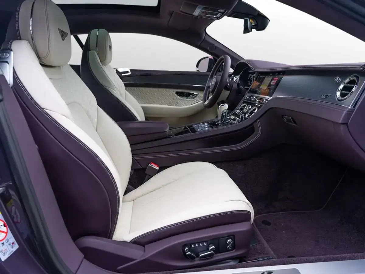 Brugt Bentley S1 549 HK (403 kW) 2024 Lilla Sedan
