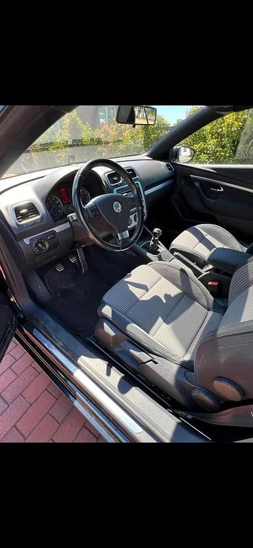 Gebraucht VW Eos 122 PS (89 kW) 2009 Schwarz Cabrio