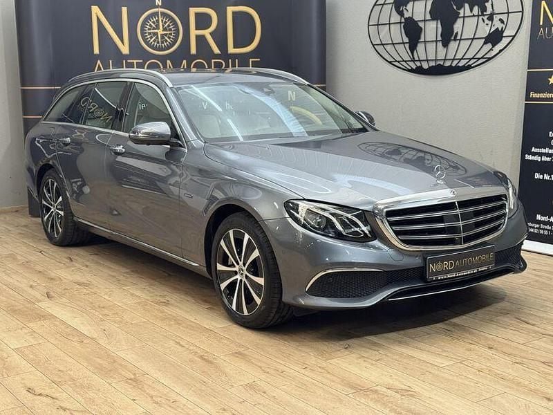 Gebraucht Mercedes E300 Exclusive 122 PS (89 kW) 2020 Grau