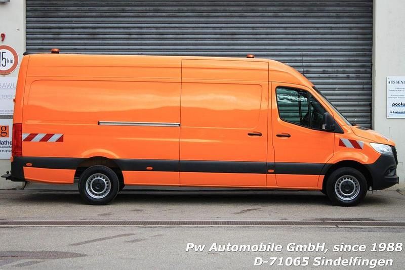 Orange Gebraucht 2020 Mercedes Sprinter Van | 19.900 € (Superpreis) - Bild 1/4